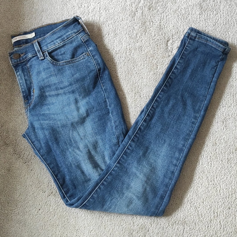 Levi's Super Skinny Jeans